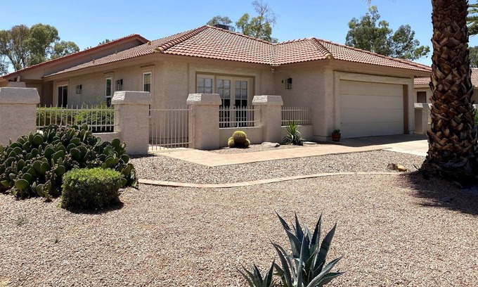 Cottonwood House | Spring in Sun Lakes!