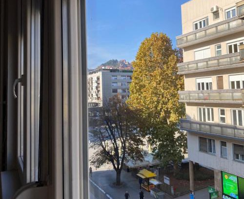 Uzice Apartment | Square View Apartment