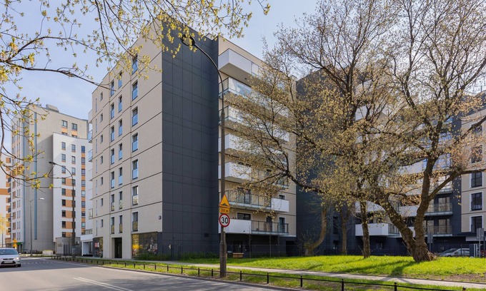 Mokotow Apartment | Srodziemnomorska Warsaw by Renters