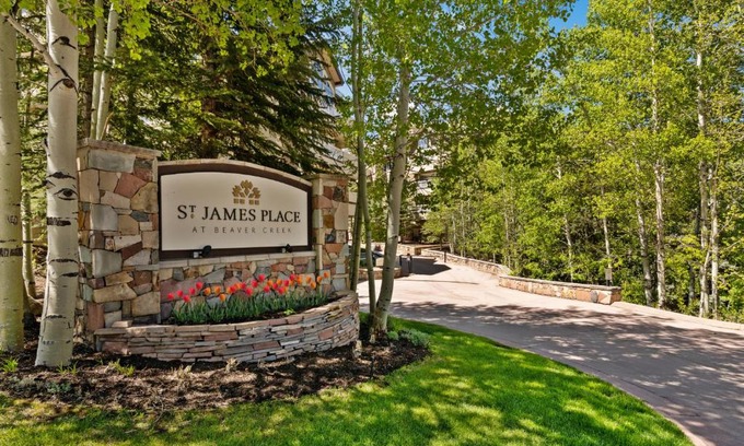 Beaver Creek Apartment | St James Place by East West Hospitality