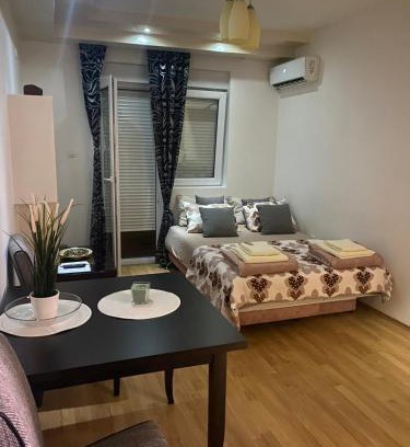 Niksic Apartment | Stan na dan Natalija