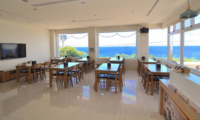 Xiaoliuqiu House | Star Sea B&B
