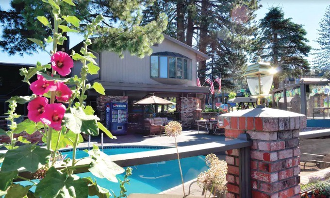 Lakeside Park Apartment | Stardust Lodge