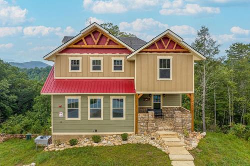 Gatlinburg Ski Chalet | Starry Starry Night by Eden Crest