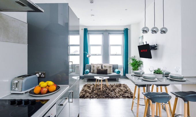 South Shore Apartment | Stay With Empire - Tyldesley Rd