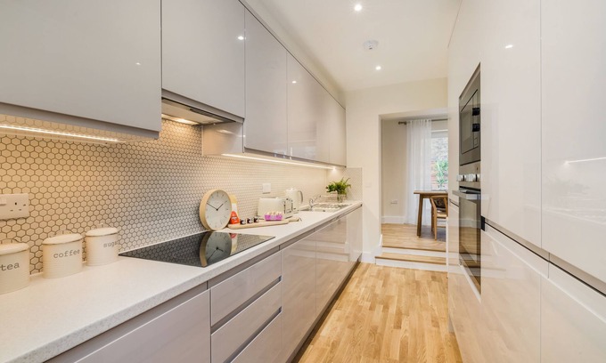 South Kensington Apartment | Stayo Kensington