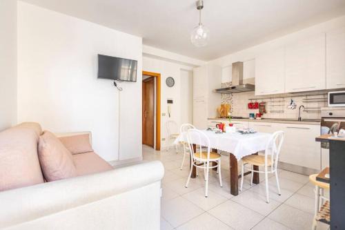 Scilla House | Stella Marina