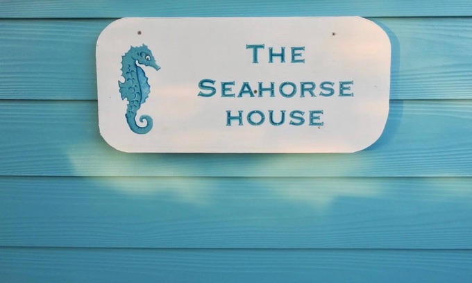 Hope Town Resort | Steps away from the Beach at Turtle Hill Resort