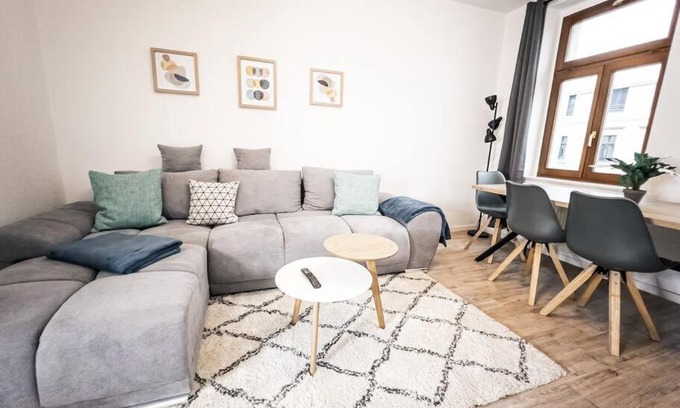 Mockern Apartment | ⋙ Stilvolle Wohnung mit 2 Schlafzimmern & Balkon ⋘