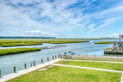 Chincoteague House | Stingray - Waterfront & waterside balcony!