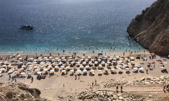 Kalkan Apartment | Stone House Aparts Kalkan with large terrace on the ground floor