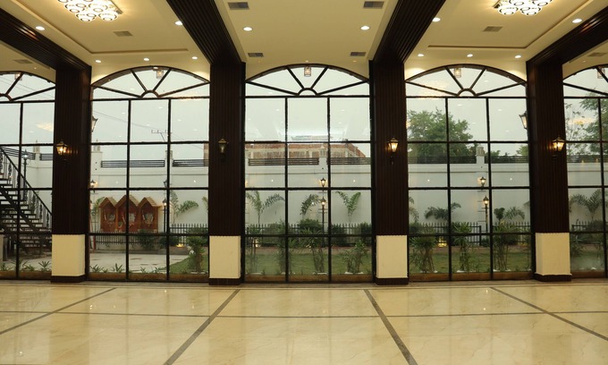 Madhupur Hotel | Stoneberry By Wedlock Greens