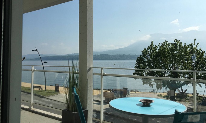 Le Bourget-du-Lac Apartment | STOP ON THE SEA.
