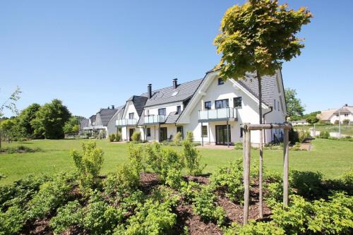 Lobbe Apartment | strandnahe FeWo mit Terrasse, gratis Nutzung vom AHOI Erlebnisbad und Sauna in Sellin - Rex Rugia FeWo 29-4