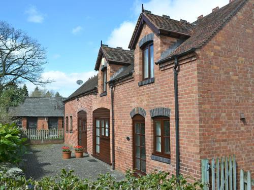 Clows Top House | Strawberry Cottage