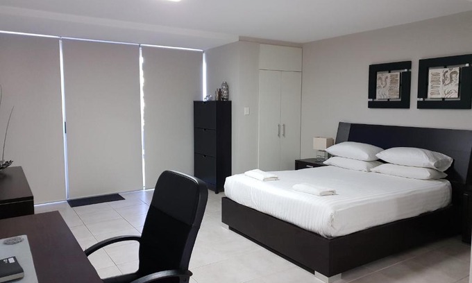 Fremantle Apartment | Studio 4 - ground floor Fremantle apartment