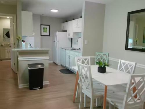Pine Forest Apartment | Studio 415 - Accessible 1st Floor with Self Check-in
