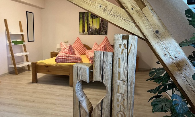 Goerwihl Apartment | Studio Apartment 'Apartment Schwarzwaldblick, 35 Qm' with Shared Garden and Wi-Fi