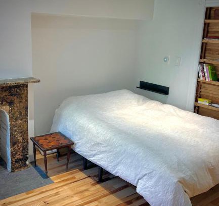 Communipaw Apartment | Studio Apartment with Garden Jersey City