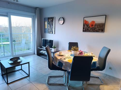 De Haan Apartment | Studio Bowie with shared pool by Interhome