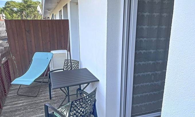 Piraillan Apartment | Studio Centre du Canon