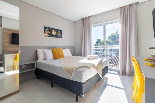 Vista Alegre Apartment | Studio com ótima localização e decorado! 5