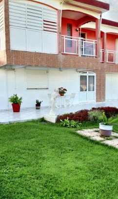 Point d'Or Apartment | Studio confortable aux Abymes, 28 m², proche des plages.