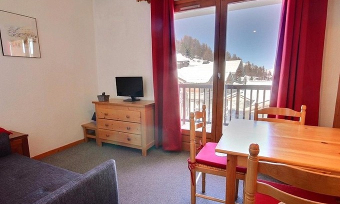 Plagne 1800 Apartment | Studio cosy 4 pers. au pied des pistes avec balcon - FR-1-455-112