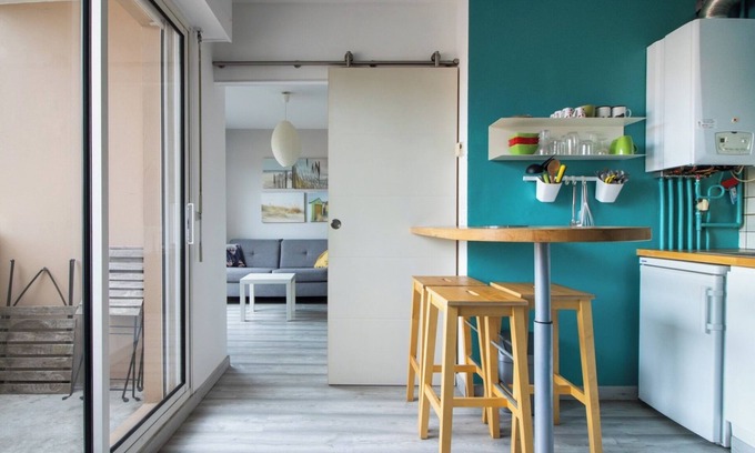 Saint-Vincent-de-Tyrosse Apartment | Studio Apartment 'Résidence Des Jardins' with Balcony