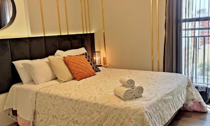 Matriz Apartment | Studio Golden - AYN056