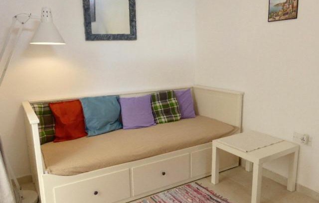 Peyia Town Apartment | Studio-Loft near Akamas