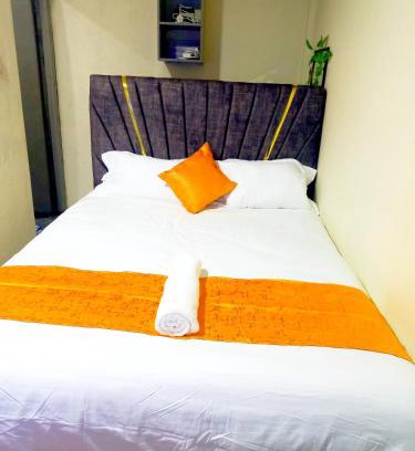 Meru Bed & Breakfast | Studio Meru Zuri Haven Homes