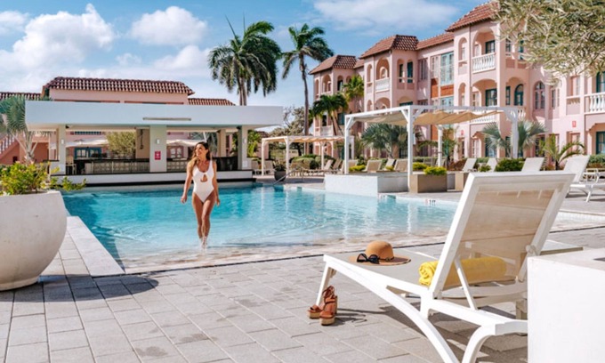 Palm Beach Condo | Studio Suite (Apart-Hotel) with Pool by RedAwning