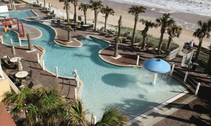Bostroms Apartment | Studio Suite at Oceanfront Resort w/ Pool, Beach & Free WiFi!