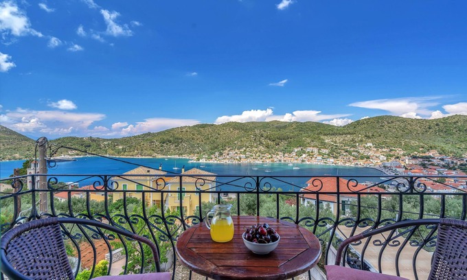 Vathy Apartment | Studio 'Veronis 7' with Sea View, Shared Pool & Wi-Fi