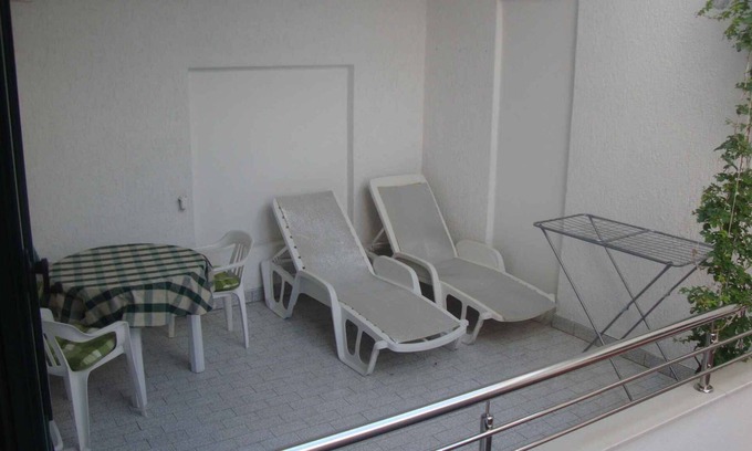 Vodice Apartment | Studio with balcony and air conditioning