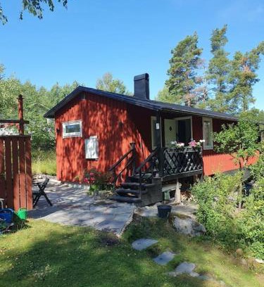 Arsta Havsbad House | Stugan