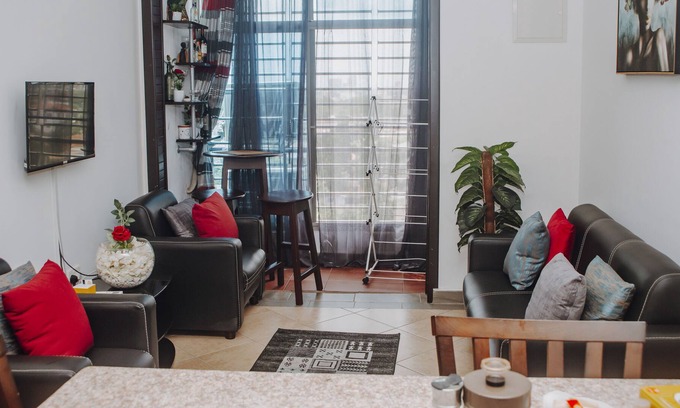 Dar es Salaam Apartment | Stunning 2-bed Apartment in Dar es Salaam