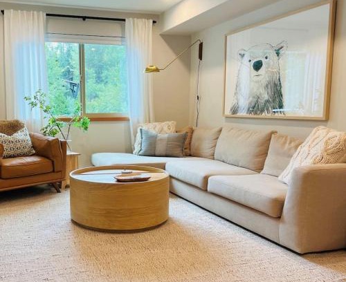Whistler Creekside House | Stunning 2BR, Sleeps 6, Patio BBQ, Pool, Near Lakes