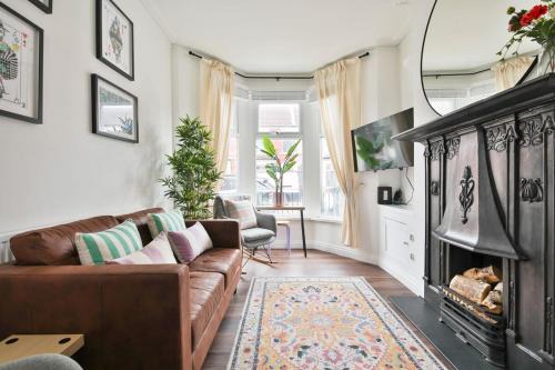 Butetown House | Stunning Cardiff Bay House