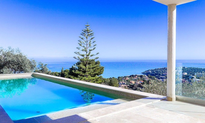 Roquebrune-Cap-Martin Villa | Stunning private villa for 10 people with A/C, WIFI, private pool, TV and terrace