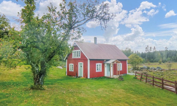 Odeshog Municipality House | Stunning home in ödeshög with kitchen