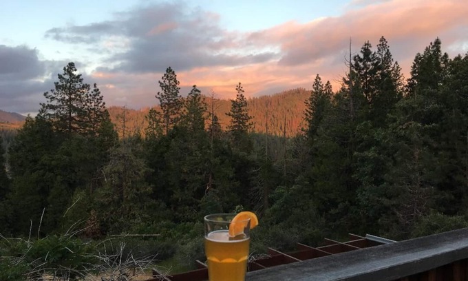 Twain Harte House | Stunning Home in the Sierras - Dodge Ridge Skiing, Pinecrest Lake, Gold Country