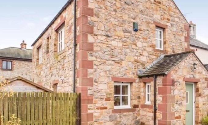 Hackthorpe House | Stunning Lake District Cottage