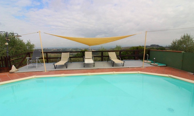 Torrita di Siena Villa | Stunning private villa for 15 guests with private pool, WIFI and TV, close to Montepulciano