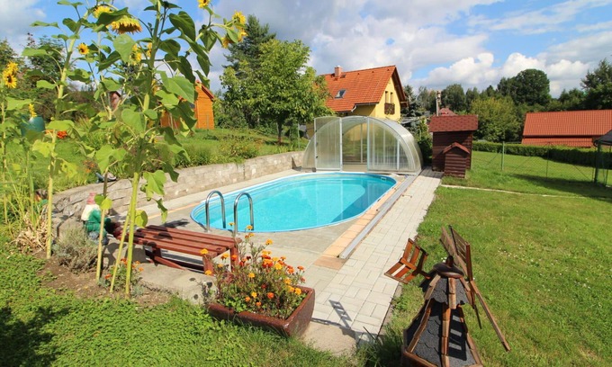 Zasada House | Stunning private villa for 5 people with WIFI, pool, TV and terrace