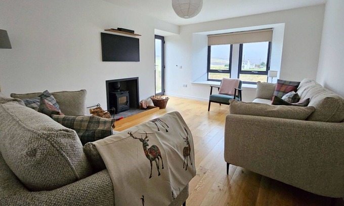Achachork House | Stunning private villa for 8 people with WIFI, TV and panoramic view