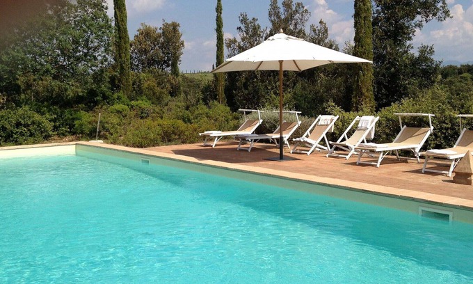 Camigliano Villa | Stunning private villa for 14 people with private pool, WIFI, A/C, TV and panoramic view