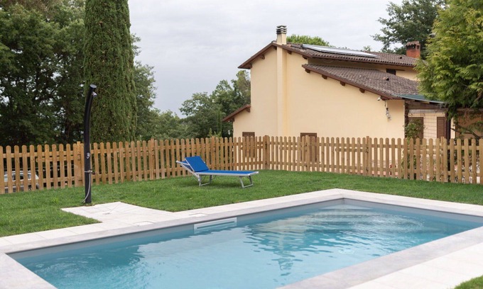 Anghiari House | Stunning private villa for 7 guests with private pool, WIFI, TV, terrace and pets allowed