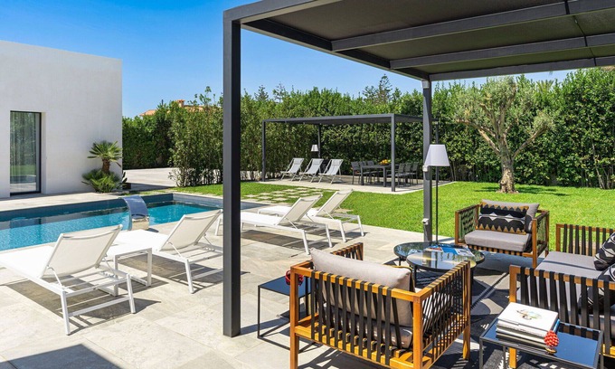 Carrozziere Villa | Stunning private villa for 12 people with A/C, WIFI, private pool, TV and patio